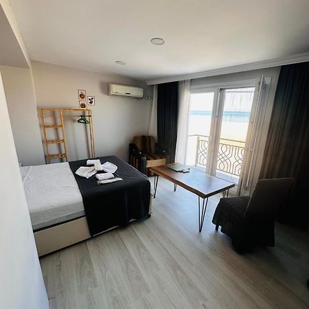 Airport Black Sea Hotel & Restaurant Arnavutkoy Ngoại thất bức ảnh