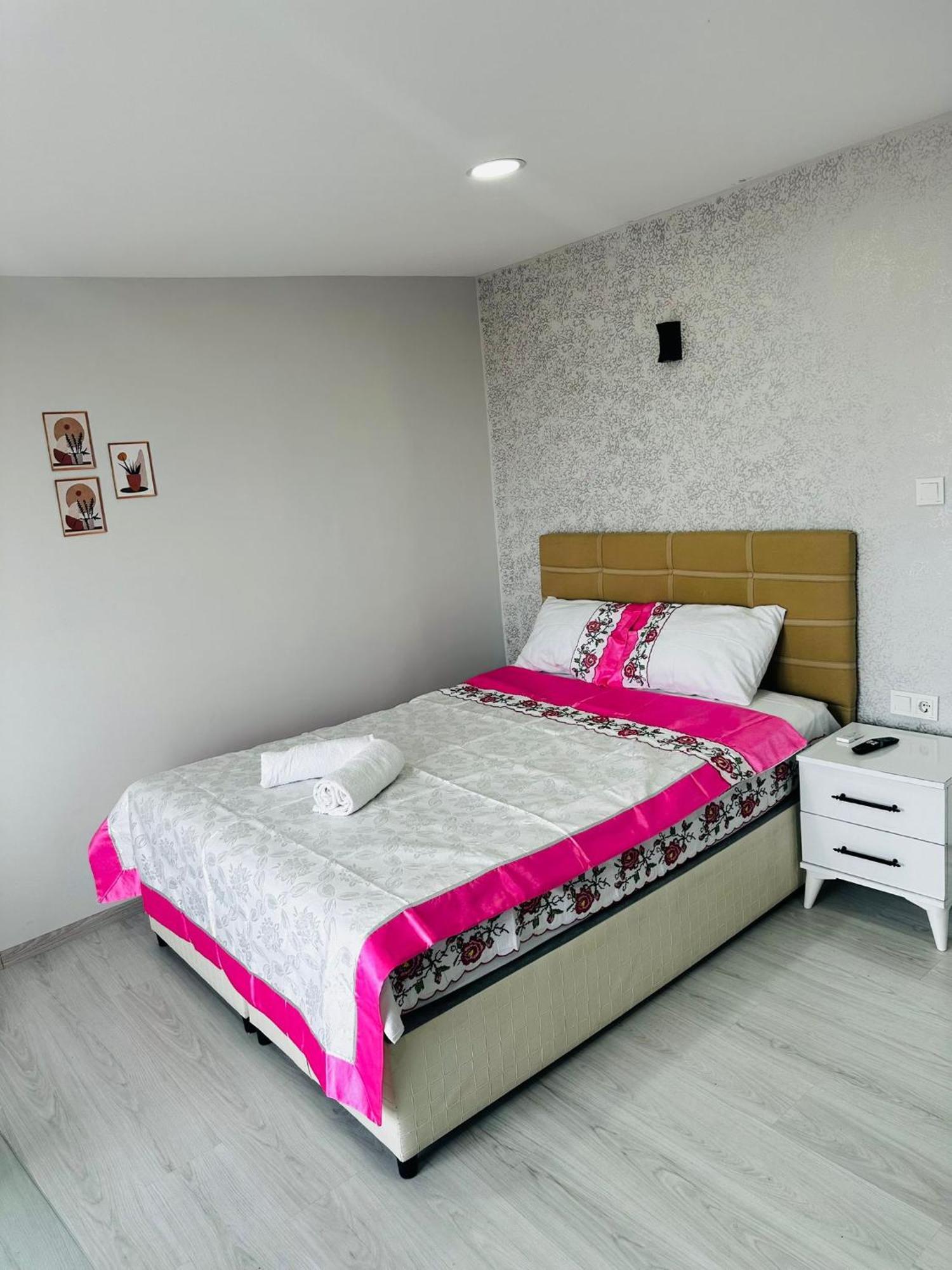 Airport Black Sea Hotel & Restaurant Arnavutkoy Ngoại thất bức ảnh